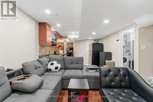 5604 Doctor Peddle Crescent, Mississauga, ON 