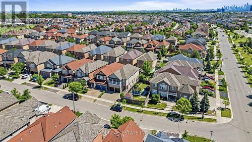 5604 Doctor Peddle Crescent, Mississauga, ON 