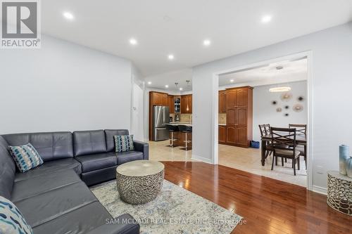 5604 Doctor Peddle Crescent, Mississauga, ON 