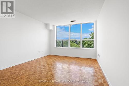Ph06 - 955 O'Connor Drive, Toronto, ON 