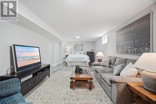 913 Maple Avenue, Milton, ON 