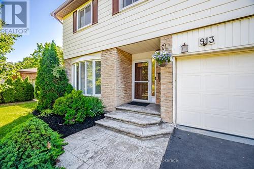 913 Maple Avenue, Milton, ON 