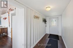 Mud room - 