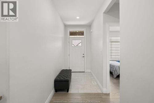 2431 Barkley Avenue, Windsor, ON 