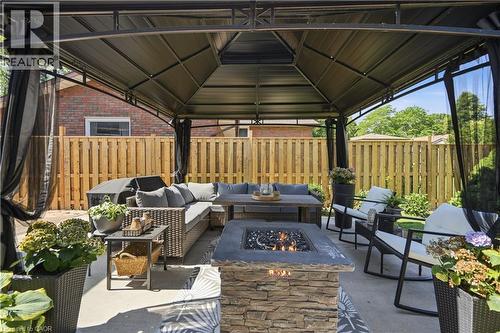 33 Debora Drive, Grimsby, ON 