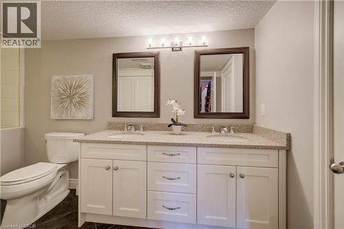 4 pc bathroom on basement level - 200 Macdonald Place, Waterloo, ON 