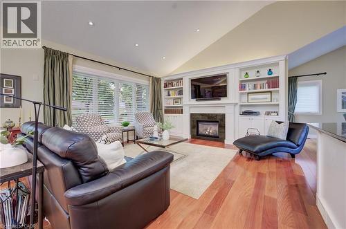 Gas fireplace - 200 Macdonald Place, Waterloo, ON 