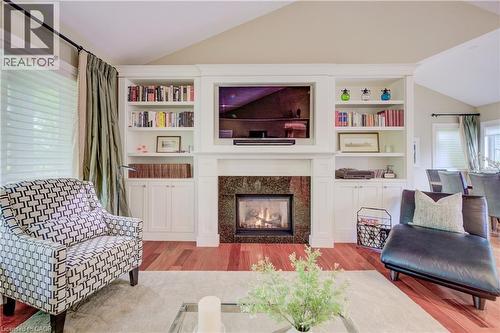 Custom built-in cabinetry & shelves - 200 Macdonald Place, Waterloo, ON 