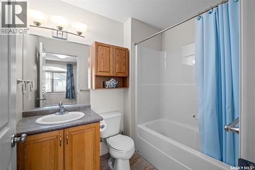 51 1600 Muzzy Drive, Prince Albert, SK - Indoor Photo Showing Bathroom