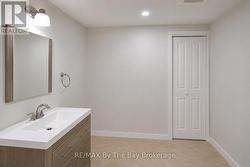 Lower Level 3 Piece Washroom - 