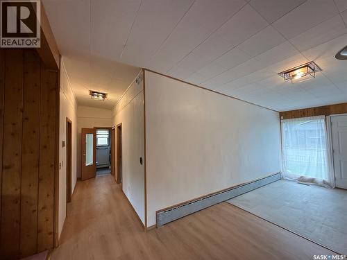 318 5Th Avenue W, Kindersley, SK 
