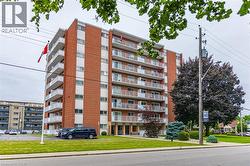 8 S WOODMAN Drive Unit# 805  Hamilton, ON L8K 4C9