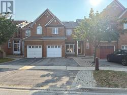 85 KIMONO CRESCENT Richmond Hill, ON L4S 2G1