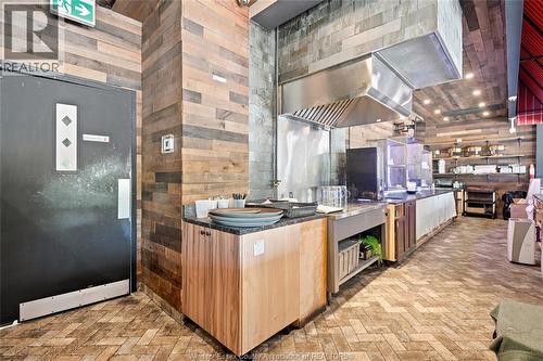 4300 Howard, Windsor, ON 