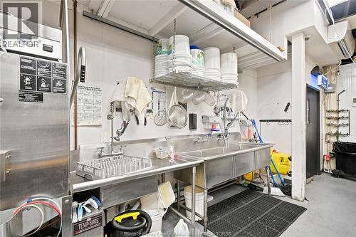 4300 Howard, Windsor, ON 