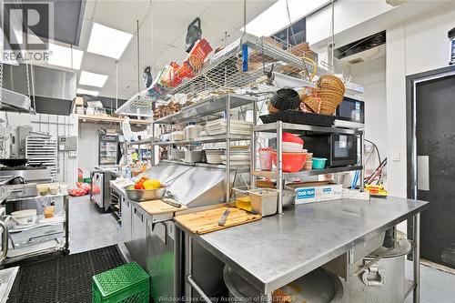 4300 Howard, Windsor, ON 