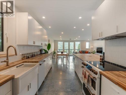616 RICHARDS Street Unit# A  Nelson, BC V1L 5K5