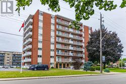 805 - 8 WOODMAN DRIVE  Hamilton, ON L8K 4C9