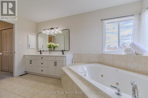 19 Black Tern Crescent, Ottawa, ON 
