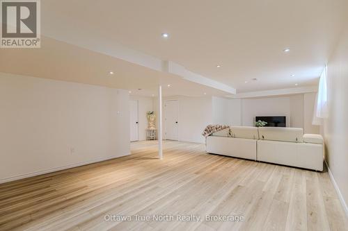 19 Black Tern Crescent, Ottawa, ON 