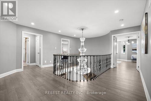 5090 Mississauga Road, Mississauga, ON 
