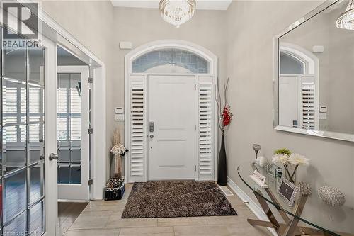 8165 Twenty Road E, Hamilton, ON - Indoor Photo Showing Other Room