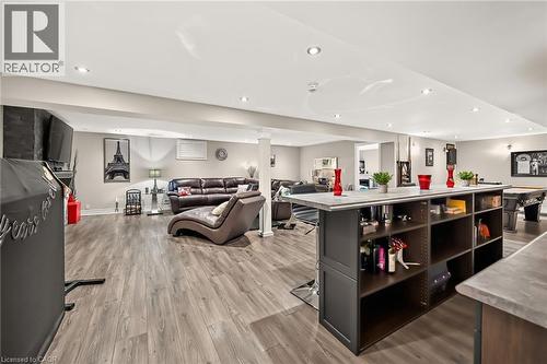 8165 Twenty Road E, Hamilton, ON - Indoor Photo Showing Other Room