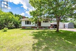 39 OTTAWA STREET Laurentian Hills, ON K0J 1J0