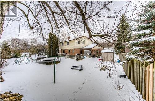Spacious rear yard with established trees and privacy fencing - 110 Wren Place Unit# Upper, Kitchener, ON - Outdoor