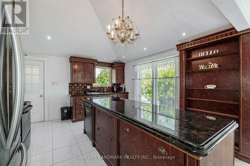 Kitchen - 4754 County Rd 90, Springwater, ON 