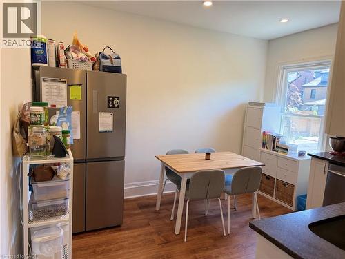 207 Charlton Avenue W, Hamilton, ON 