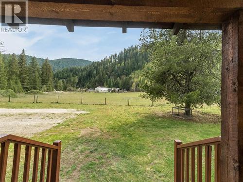 3781 Pass Creek Road, Crescent Valley, BC 