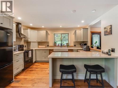 3781 Pass Creek Road, Crescent Valley, BC 