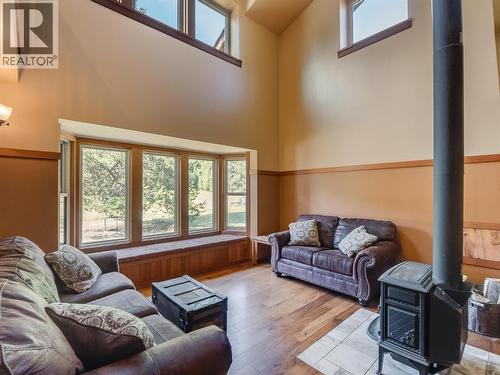 3781 Pass Creek Road, Crescent Valley, BC 
