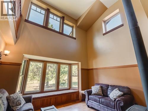 3781 Pass Creek Road, Crescent Valley, BC 