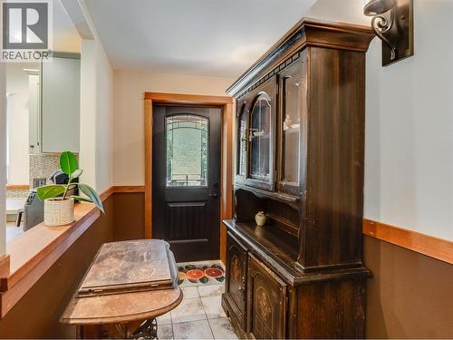 3781 Pass Creek Road, Crescent Valley, BC 