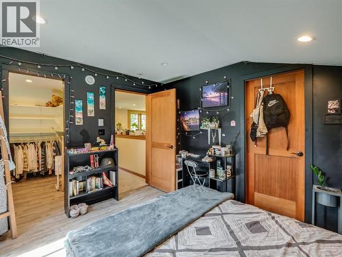 3781 Pass Creek Road, Crescent Valley, BC 