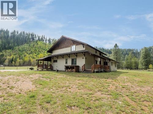 3781 Pass Creek Road, Crescent Valley, BC 