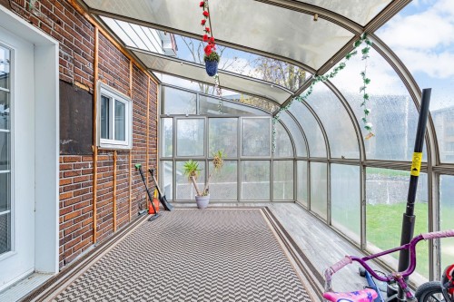 Sun Room - 199 Boul. Lacombe, Repentigny (Le Gardeur), QC -  With Exterior
