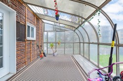Sun Room - 