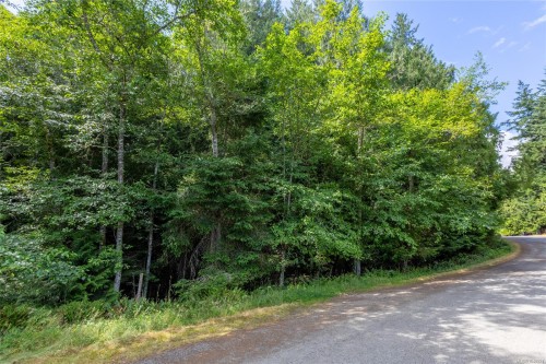 4611 Mate Rd, Pender Island, BC 