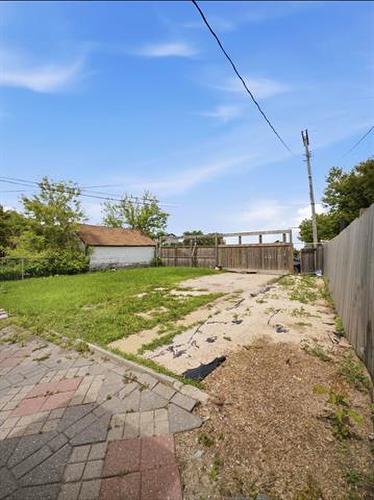 1343 Logan Ave, Winnipeg, MB 