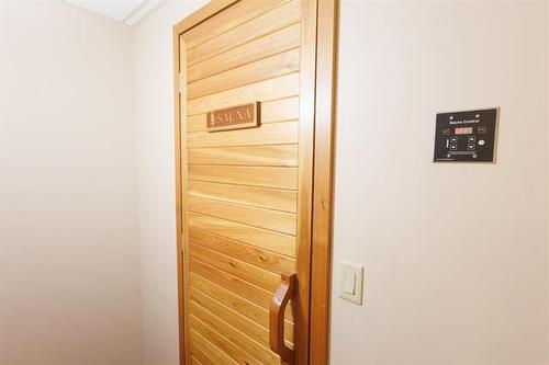 23 Briarlynn Rd, Winnipeg, MB 