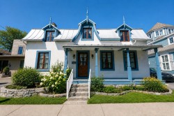 12 Av. St-Joachim  Pointe-Claire, QC H9S 4P1