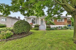 390 Rue Monseigneur-Moreau  Beloeil, QC J3G 3A2