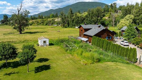 516 Goat River Road, Creston, BC 