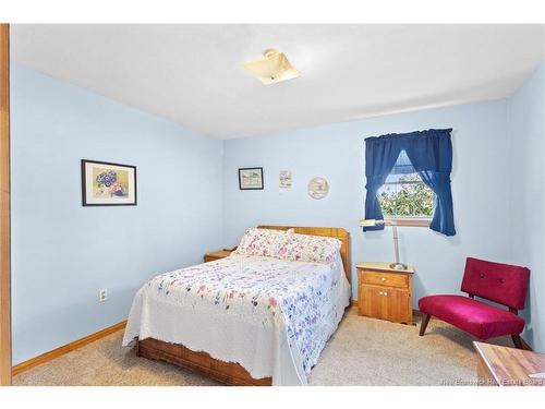 164 Gore Rd, Fredericton Junction, NB 