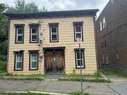44 Kennedy ST Saint John, NB E2K 1C4