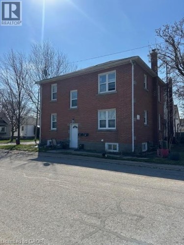 4077 HICKSON Avenue  Niagara Falls, ON L2E 3K1