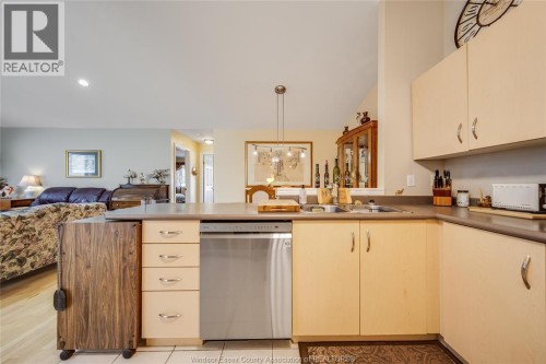 1739 Castleton Avenue, Windsor, ON 